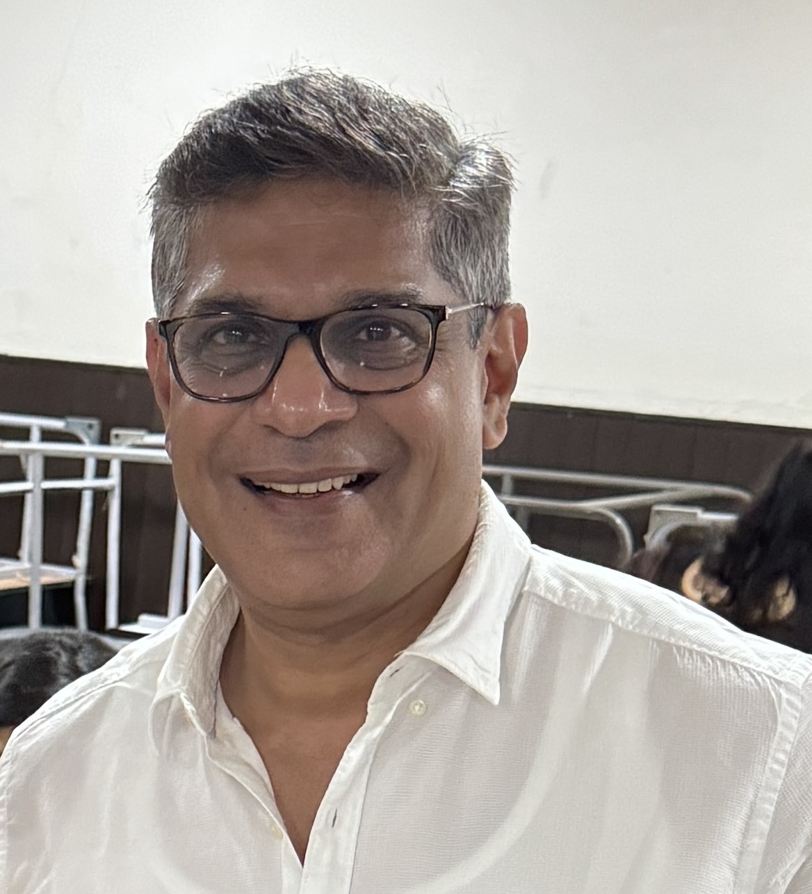 Dr. Rajesh  Butala